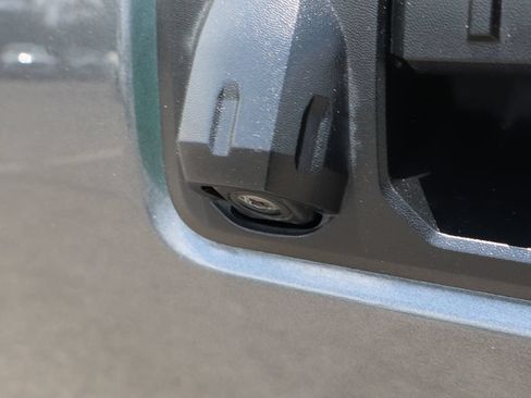 Used 2019 Toyota Tacoma TRD Sport AWD/4WD image 49