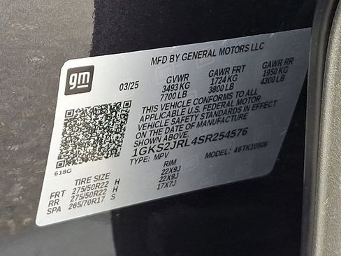 Used 2025 GMC Yukon XL Denali AWD/4WD image 29
