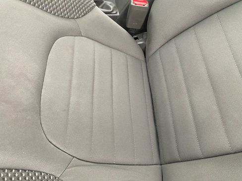 Used 2019 Nissan Frontier PRO-4X image 33