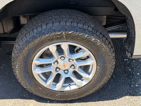 New 2026 Chevrolet Silverado 1500 LT AWD/4WD image 9