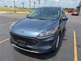 Certified 2020 Ford Escape SE image 3