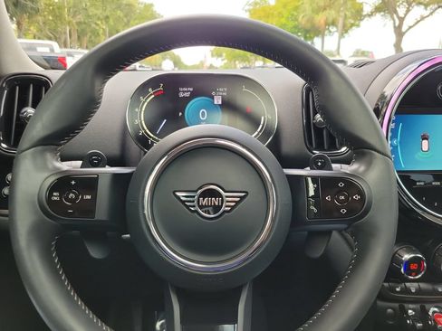 Used 2024 MINI Cooper Countryman S FWD image 21