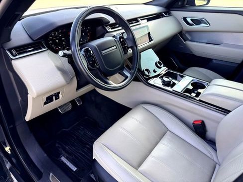 Used 2018 Land Rover Range Rover Velar R-Dynamic SE image 12
