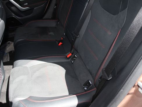 Used 2023 Mercedes-Benz CLA 250 image 20