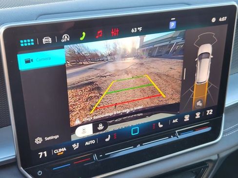 New 2026 Volkswagen Tiguan SE R-Line image 19