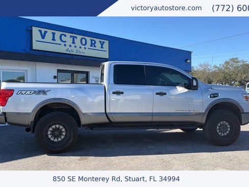 Used 2018 Nissan Titan PRO-4X w/ Pro-4x Utility Package image 2