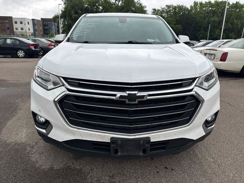 Used 2019 Chevrolet Traverse LT w/ LT Premium Package AWD/4WD image 2