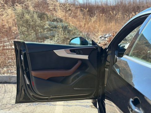 Used 2019 Audi A5 2.0T Premium Plus w/ Premium Plus image 11