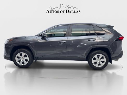 Used 2024 Toyota RAV4 LE FWD image 5