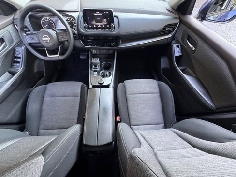 Used 2022 Nissan Rogue SV image 14