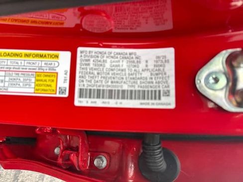 Certified 2025 Honda Civic Sport image 31