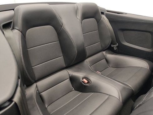 Used 2022 Ford Mustang Premium RWD image 19