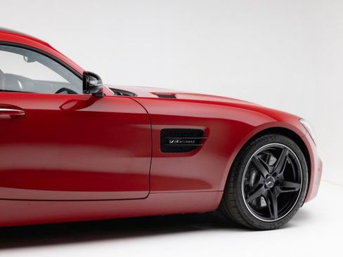 Used 2017 Mercedes-Benz AMG GT Coupe image 31