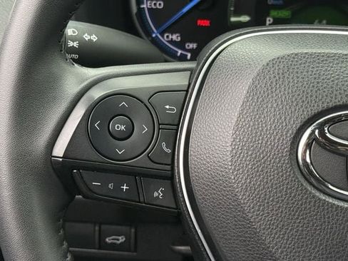 Used 2023 Toyota RAV4 XSE AWD/4WD image 16