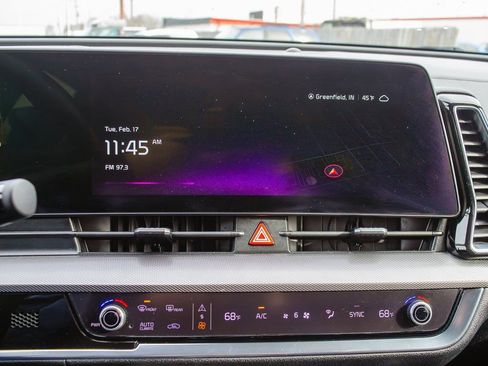 Used 2023 Kia Sportage SX image 21