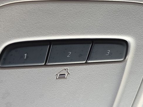 Used 2025 Buick Envision Sport Touring AWD/4WD image 22