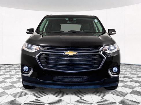Used 2021 Chevrolet Traverse LT image 7