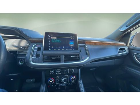 Used 2023 Chevrolet Tahoe Premier image 17