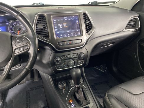 Used 2020 Jeep Cherokee Trailhawk image 38