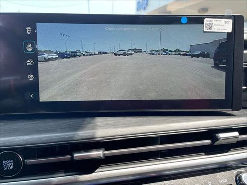 Used 2025 Hyundai Santa Fe Limited FWD image 25