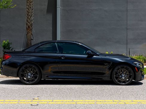 Used 2020 BMW M4 Convertible w/ Competition Package RWD image 2