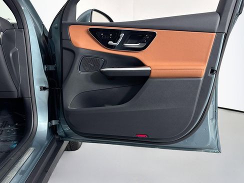 New 2026 Mercedes-Benz GLC 300 image 23