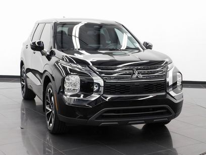 Used 2022 Mitsubishi Outlander ES