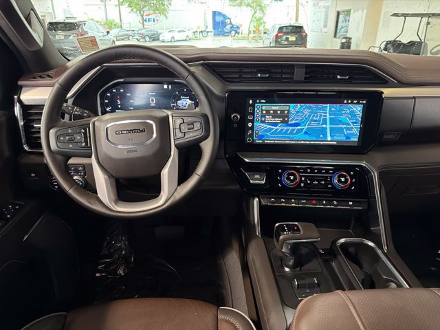 Used 2023 GMC Sierra 1500 Denali w/ Technology Package AWD/4WD image 19