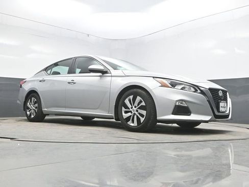 Used 2021 Nissan Altima 2.5 S w/ Driver Assist Package FWD image 26