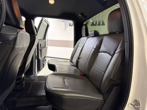 Used 2022 RAM 2500 Tradesman w/ Protection Group AWD/4WD image 31
