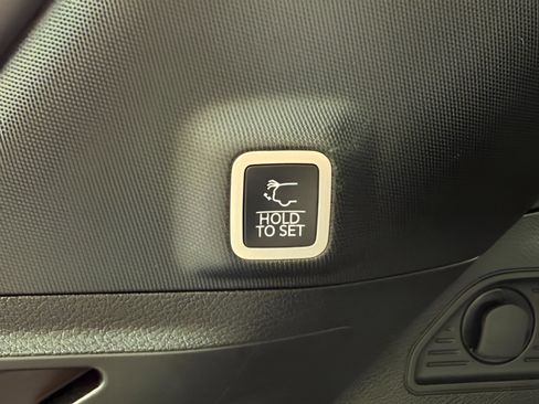 Certified 2025 Jeep Grand Cherokee Summit w/ Adv Protech Group IV AWD/4WD image 10