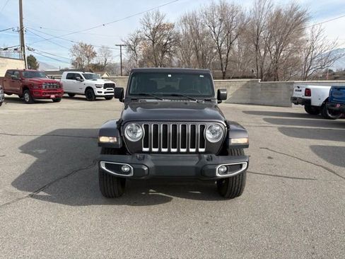 Used 2019 Jeep Wrangler Unlimited Sahara image 8