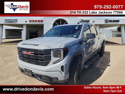 Used 2024 GMC Sierra 1500 Elevation