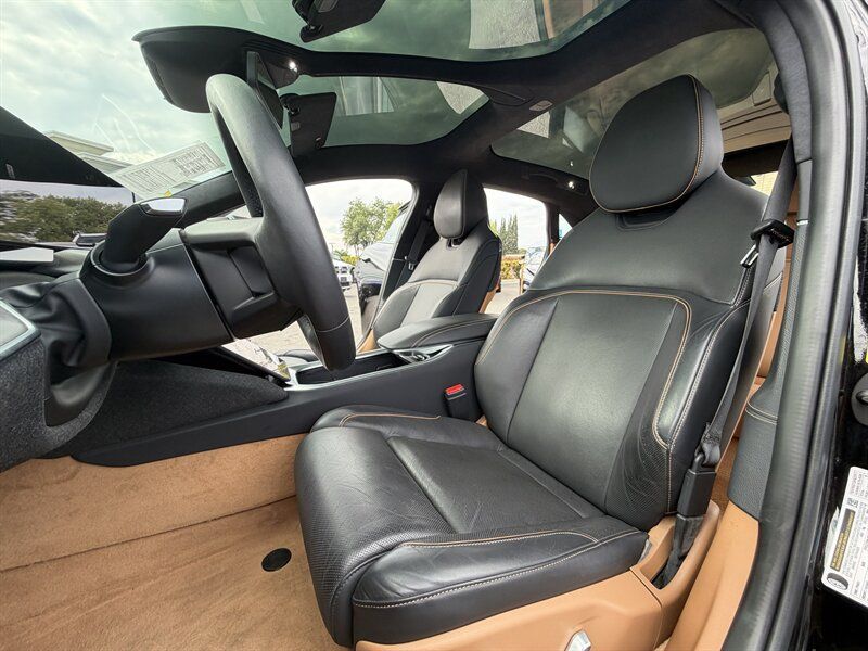 Used 2023 Lucid Air Touring AWD/4WD image 10