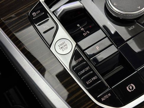 Used 2024 BMW X5 sDrive40i w/ Premium Package image 35