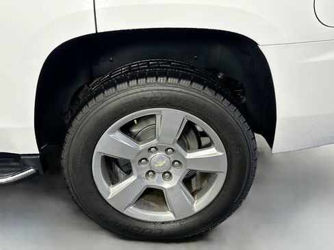 Used 2020 Chevrolet Tahoe Premier AWD/4WD image 33