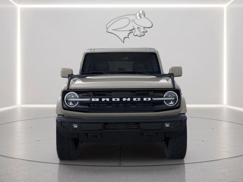 New 2026 Ford Bronco Outer Banks AWD/4WD image 8