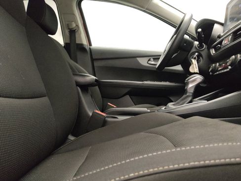 Used 2019 Kia Forte LXS FWD image 21