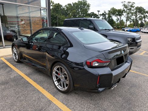 Used 2024 BMW M2 RWD image 3
