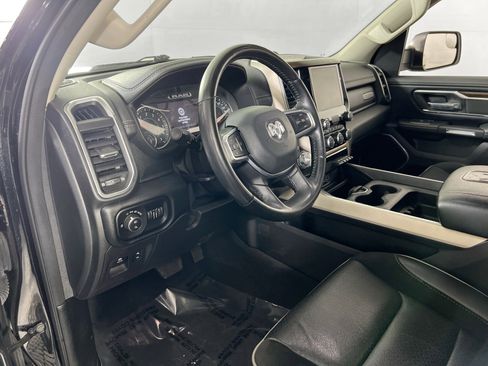Used 2022 RAM 1500 Laramie image 9