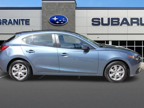 Used 2014 MAZDA MAZDA3 i Sport FWD image 12