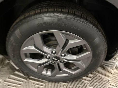 Certified 2024 Kia Seltos S image 24