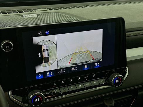 Used 2024 Chevrolet Colorado LT w/ LT Convenience Package III image 20