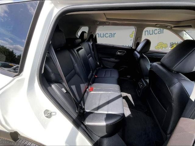 Certified 2021 Nissan Rogue SV w/ Premium Package AWD/4WD image 16