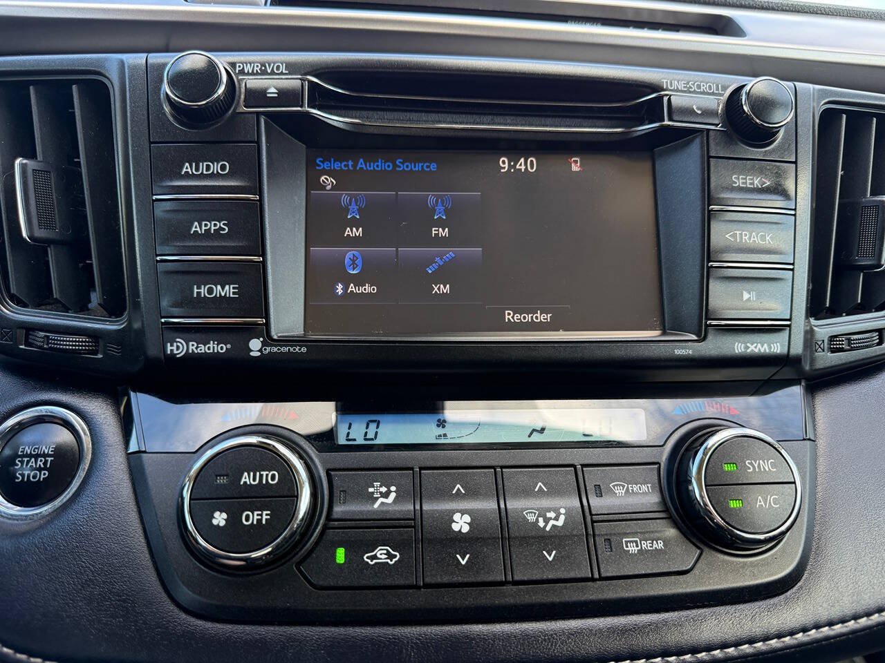 Used 2018 Toyota RAV4 XLE w/ Plus Extra Value Package AWD/4WD image 36