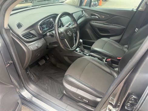 Used 2018 Buick Encore Preferred AWD/4WD image 9
