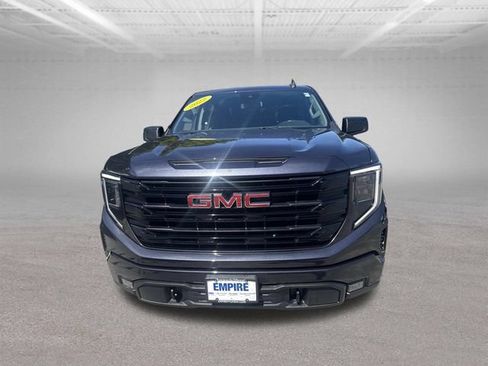 Used 2022 GMC Sierra 1500 Elevation AWD/4WD image 11