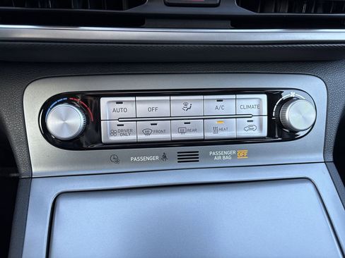 Certified 2023 Hyundai Kona Limited w/ Cargo Package image 20