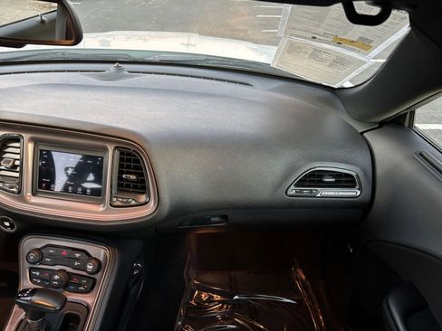 Used 2023 Dodge Challenger SXT image 34