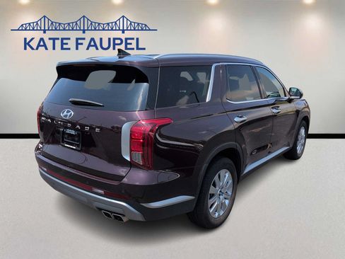 Used 2024 Hyundai Palisade SEL FWD image 7